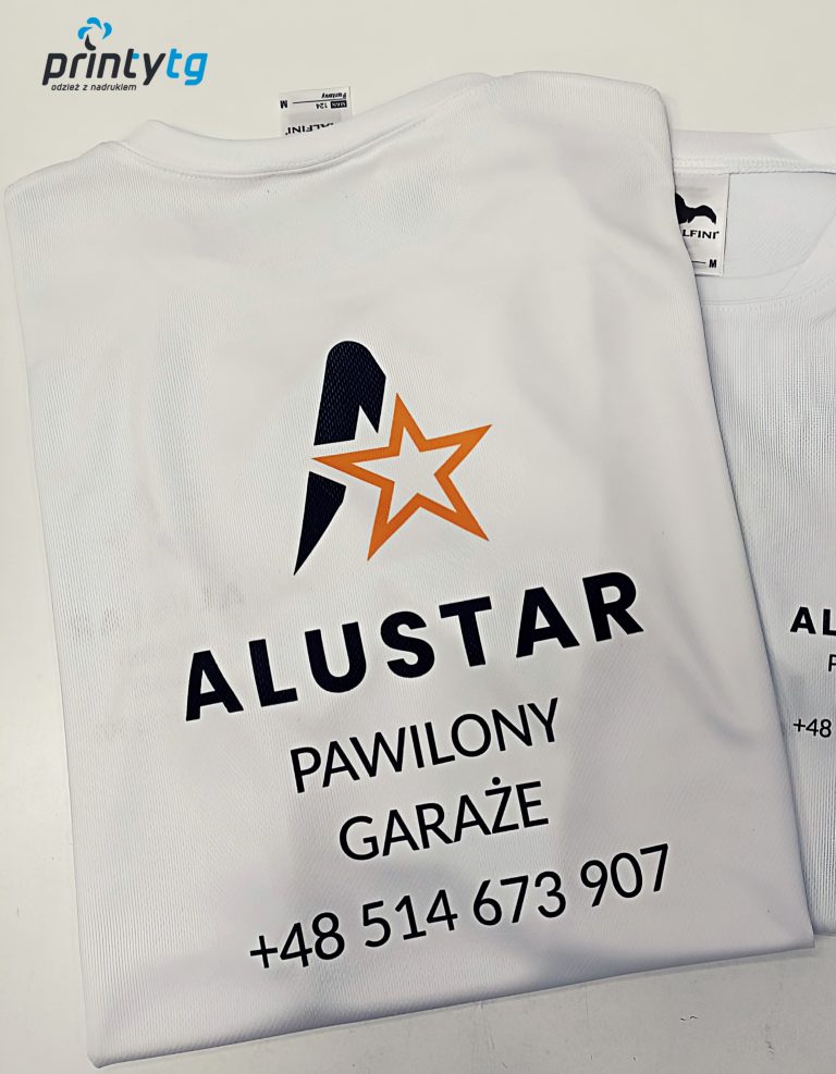 Koszulki z logo firmy dla pracowników