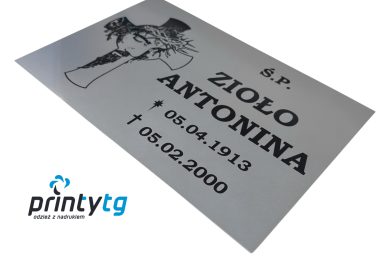 Nadruk na tabliczkach aluminowych